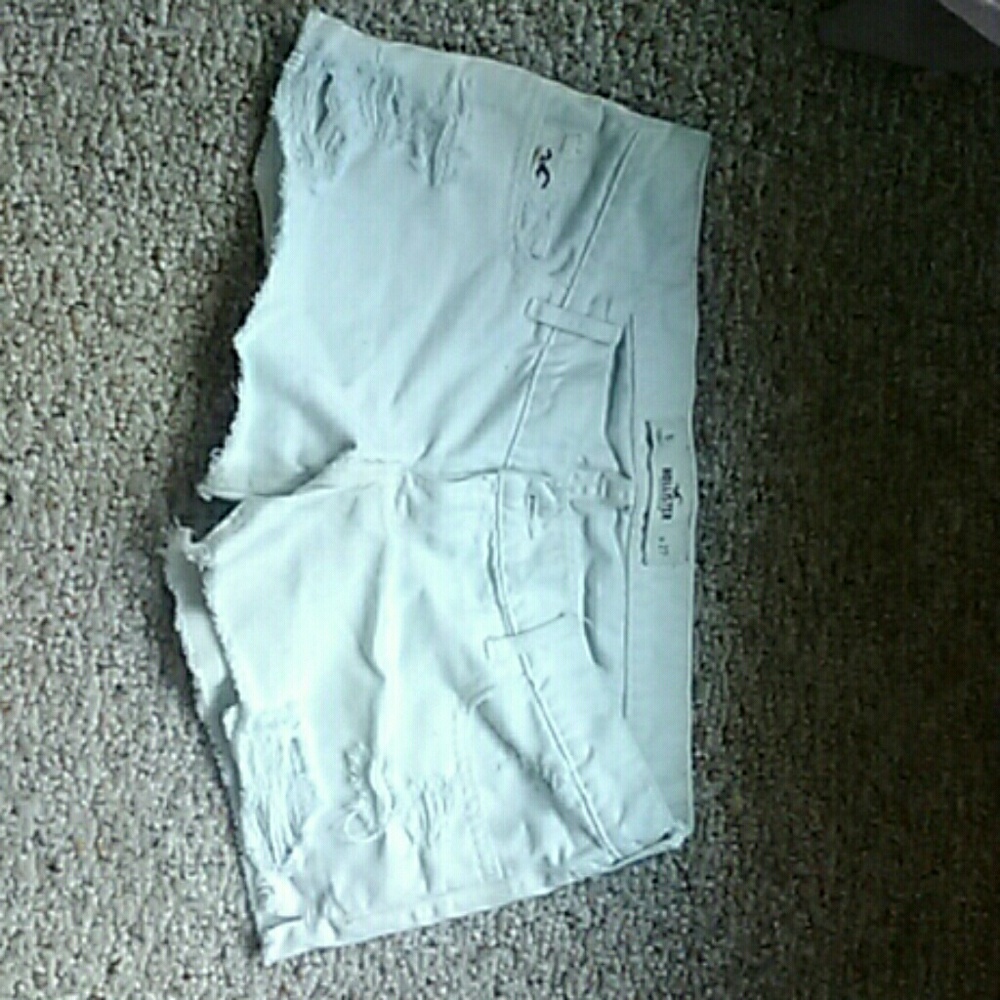 White Hollister shorts.